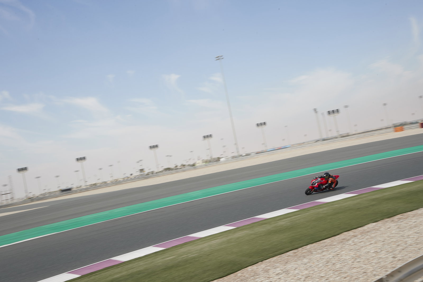 Honda CBR1000RR-R SP Visordown Review